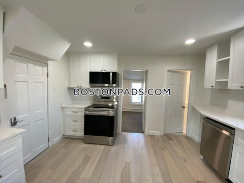 Water St. Quincy photo 22