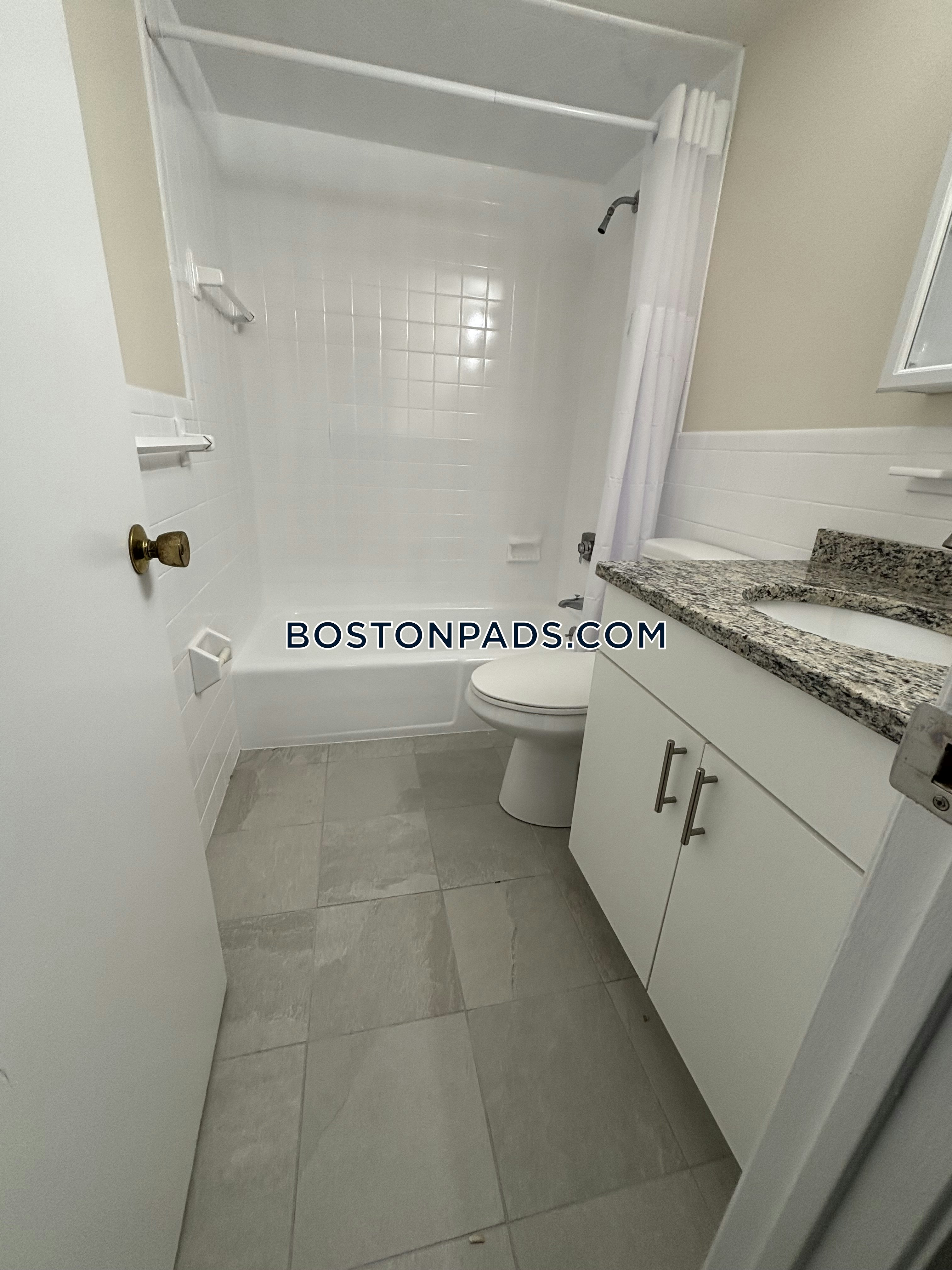 Belmont - 2 Beds, 2 Baths