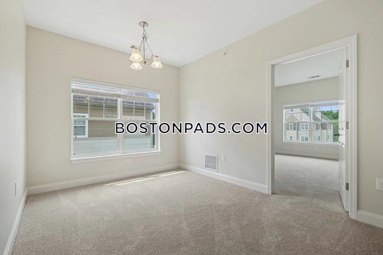 Princeton Way., Westford