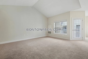 Princeton Way. Westford