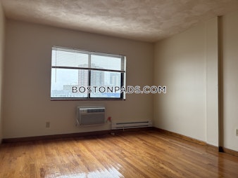 commonwealth Ave. Boston