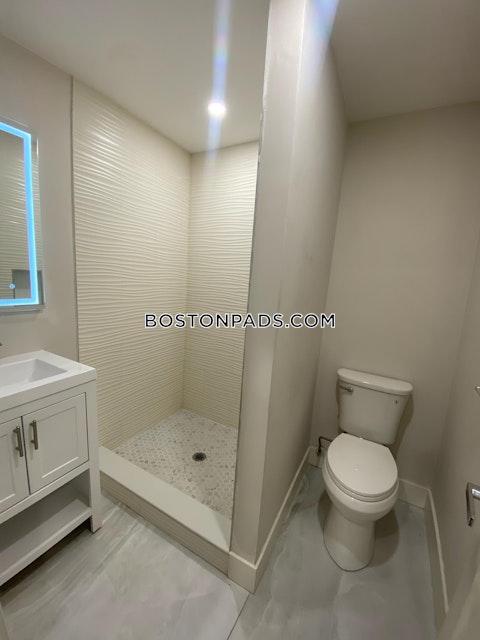 East Cottage St. Boston photo 63