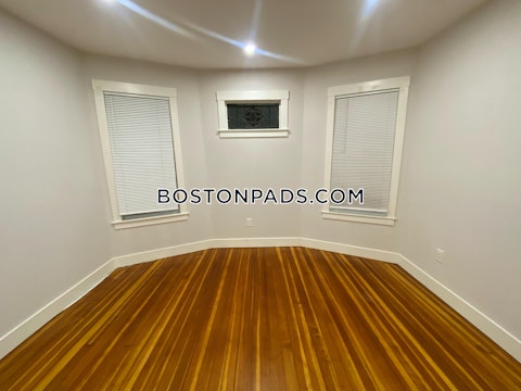 East Cottage St. Boston photo 55