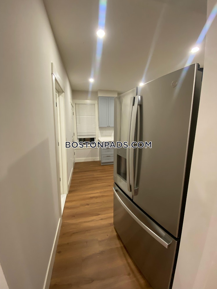 East Cottage St., Boston