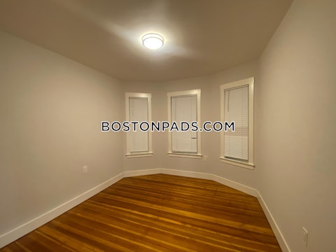 East Cottage St. Boston photo 7