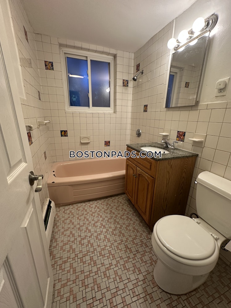 Bryon Rd., Chestnut Hill