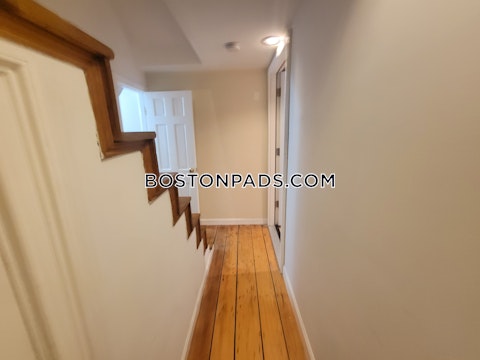 Holman St. Boston photo 11