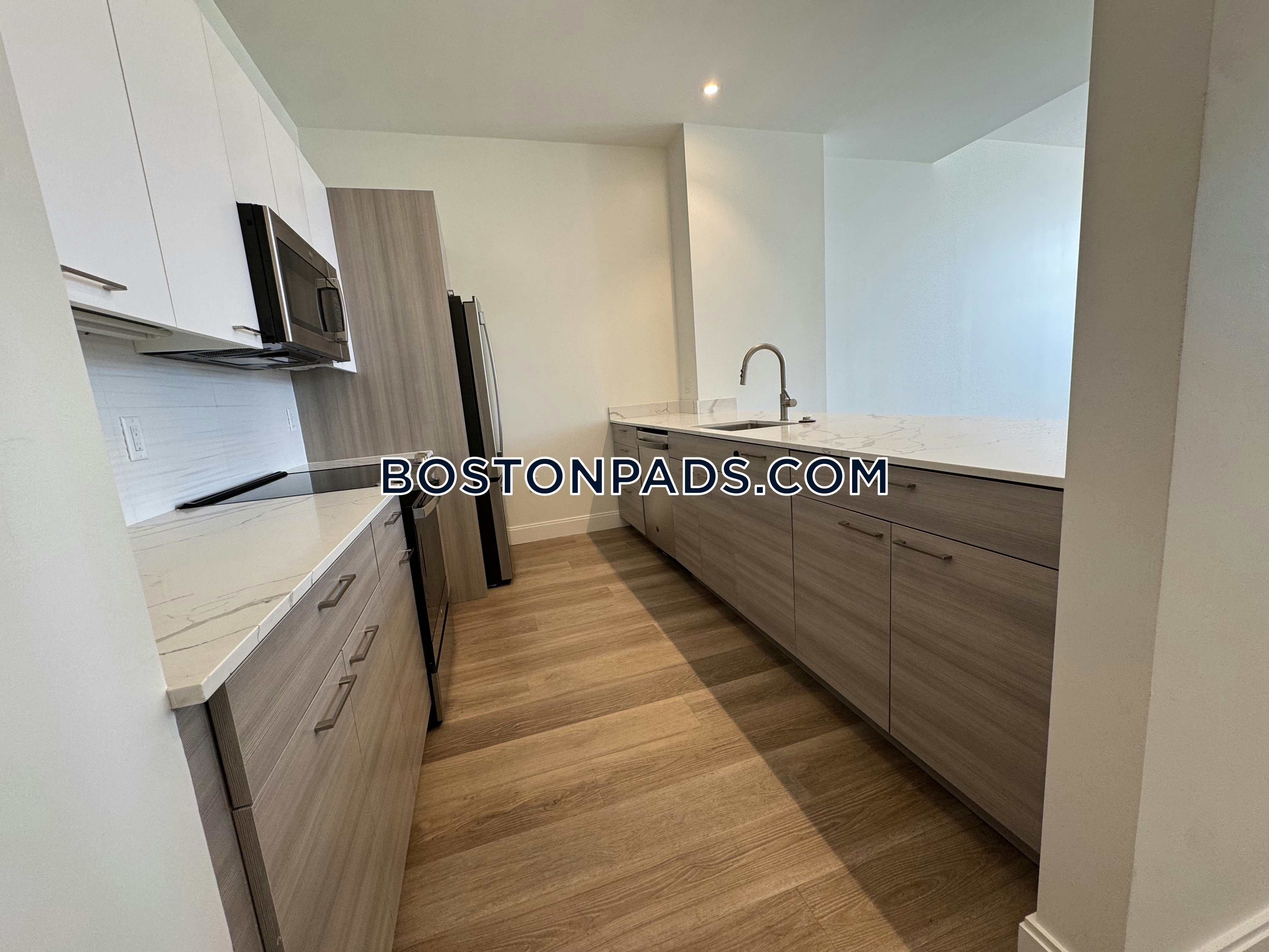 Boston - 1 Beds, 1 Baths