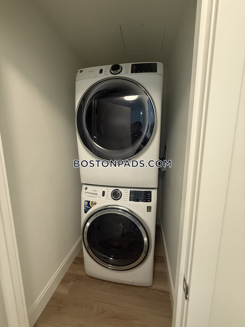 Boston - $3,050+ /month