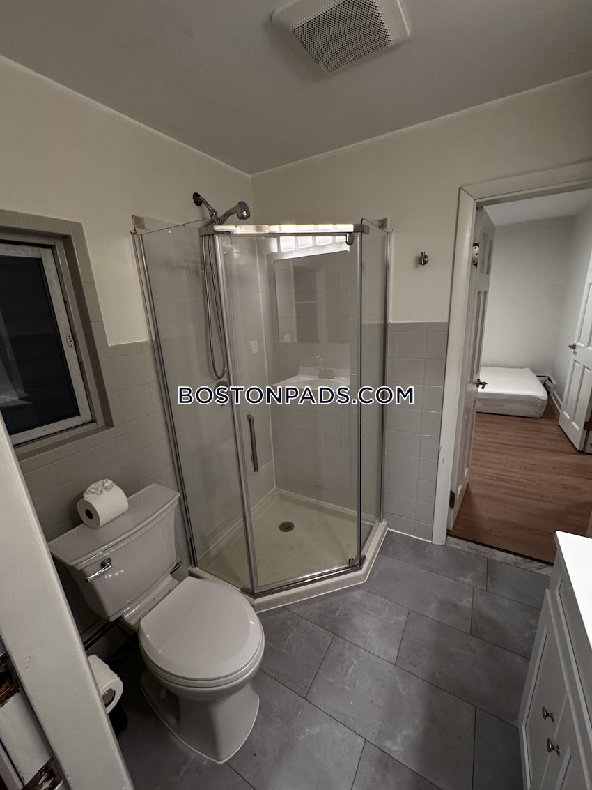 BOSTON - SOUTH BOSTON - ANDREW SQUARE - 3 Beds, 1 Bath - Image 11