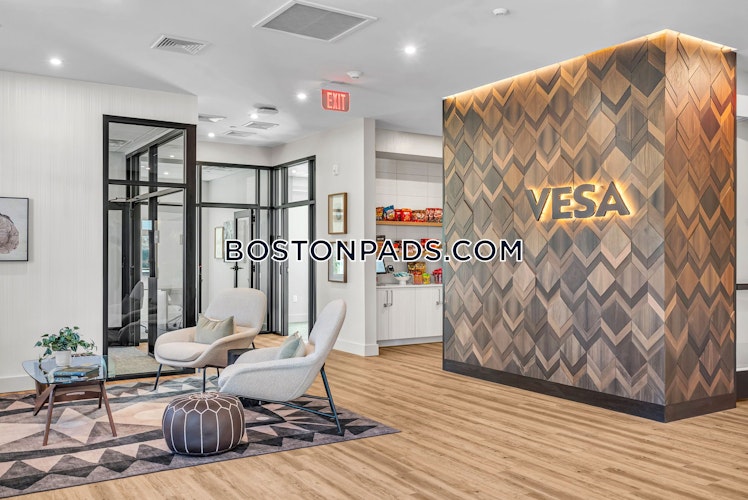 Boston Post Road East, Marlborough