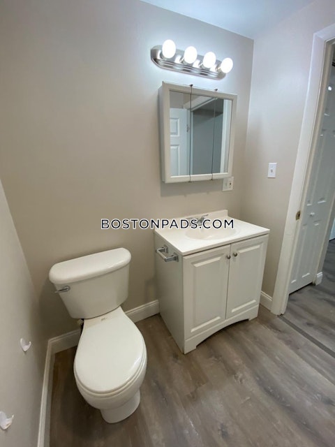 Waugh St. Lowell photo 27