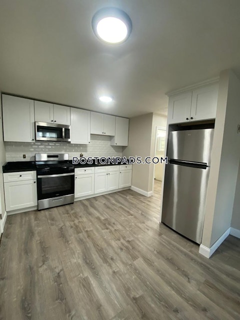 Waugh St. Lowell photo 8