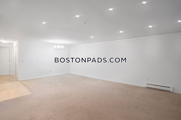 Presidential Dr., Quincy