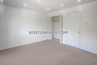 Presidential Dr. Quincy