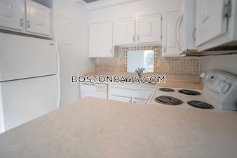 Presidential Dr. Quincy