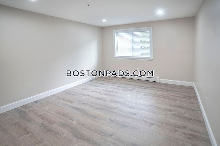 Presidential Dr., Quincy