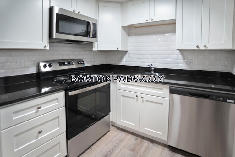 Presidential Dr., Quincy