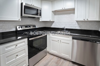 Presidential Dr. Quincy