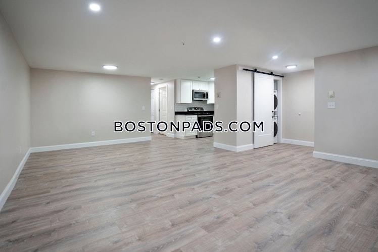 Presidential Dr., Quincy