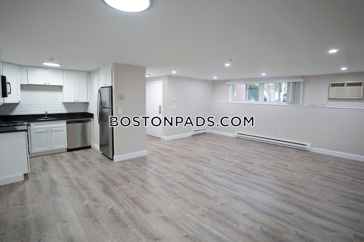 Presidential Dr., Quincy