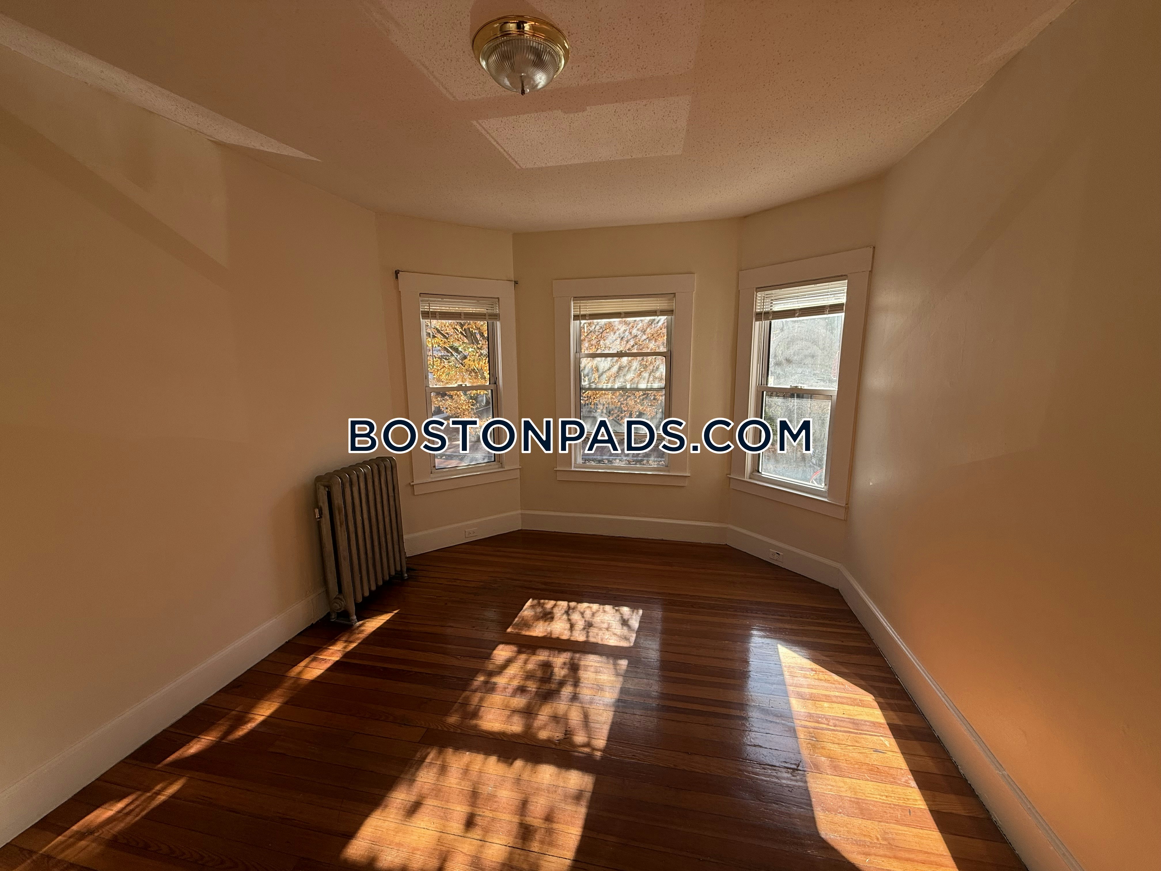 Cambridge - 3 Beds, 1 Baths