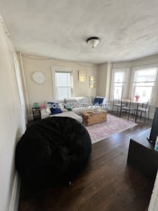 Mission Hill 11 bedroom 4 baths in BOSTON Boston - $17,900 No Fee