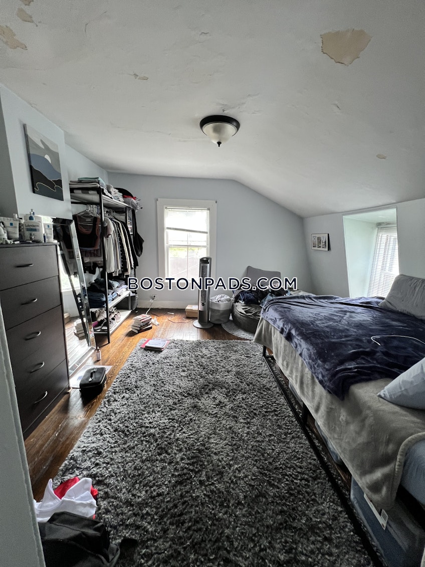 Boston - $17,900+ /month
