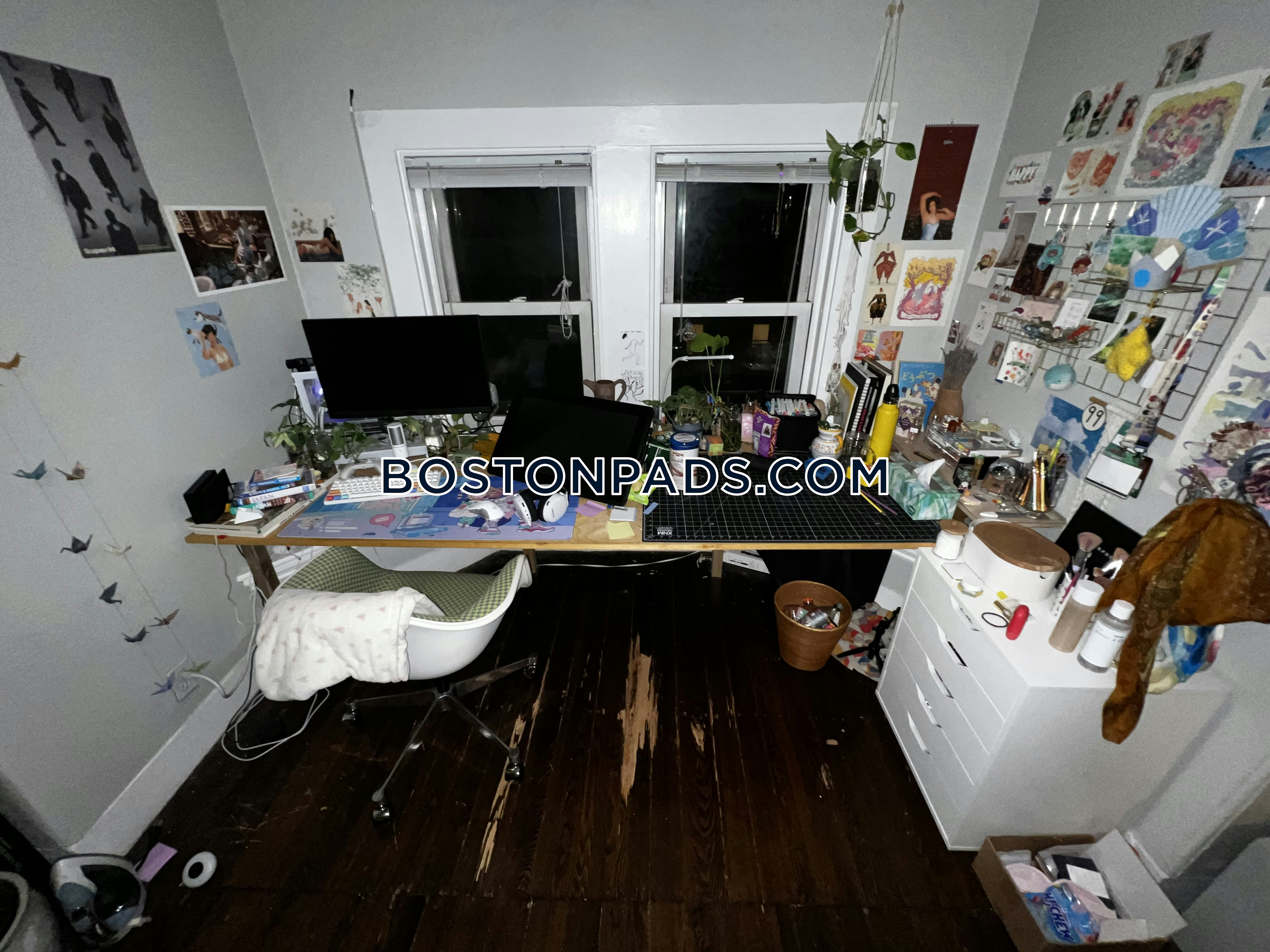 Boston - 11 Beds, 4 Baths