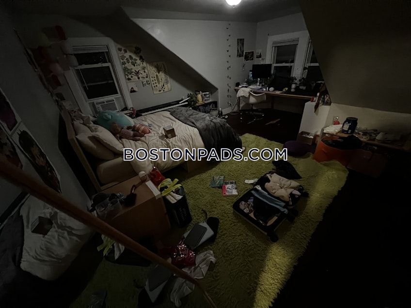 Boston - $17,900+ /month