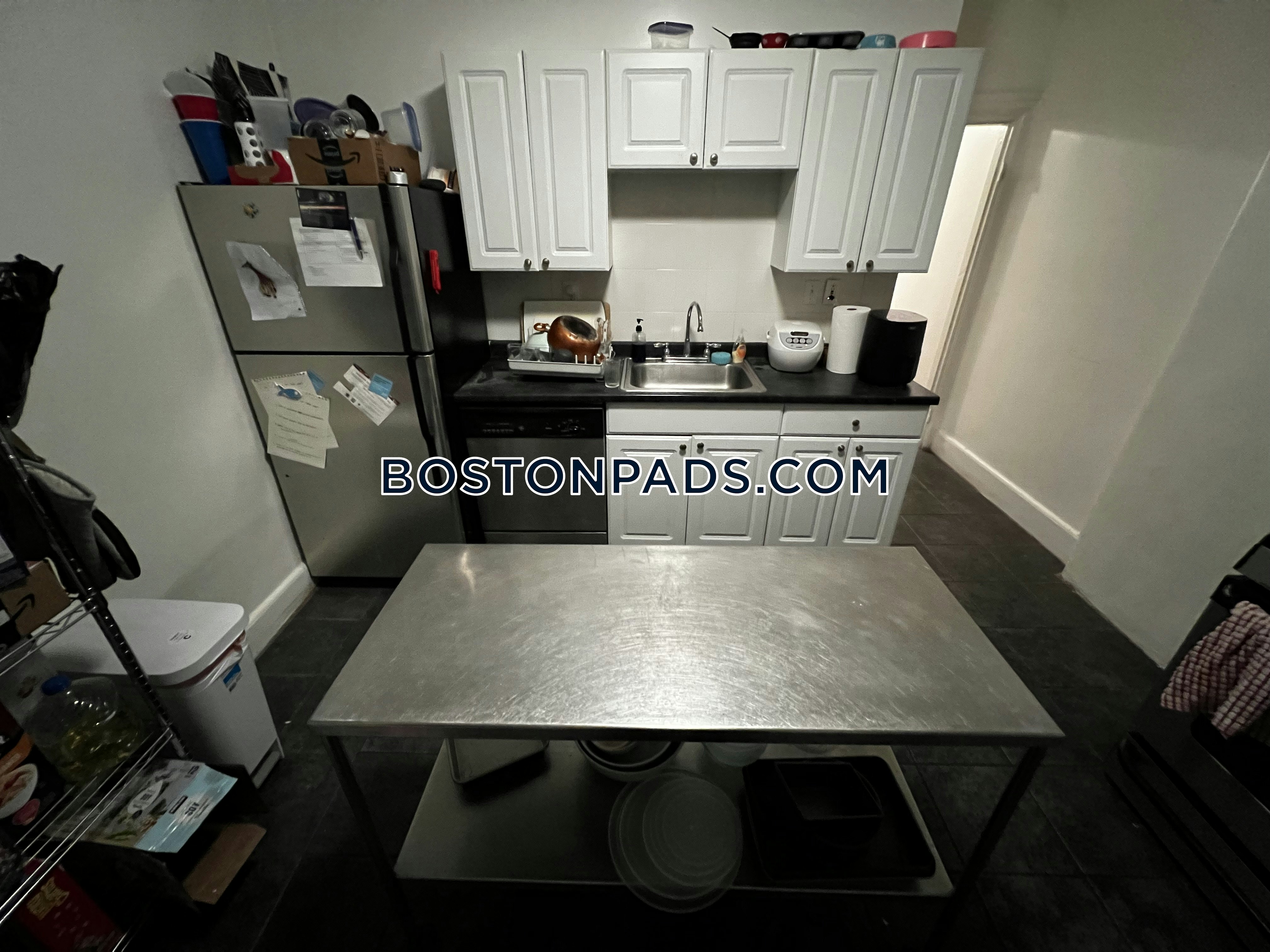 Boston - 11 Beds, 4 Baths
