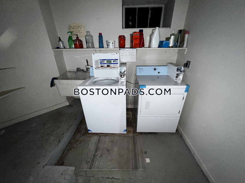 Boston - $17,900+ /month