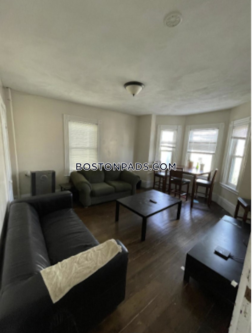 Boston - $17,900+ /month