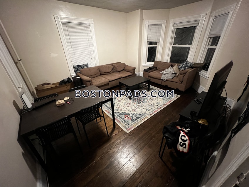 Boston - $17,900+ /month