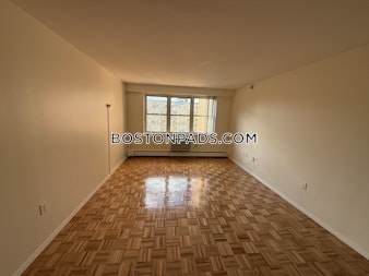 Freeman St. Brookline