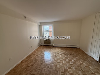 Freeman St. Brookline