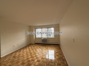 Freeman St. Brookline