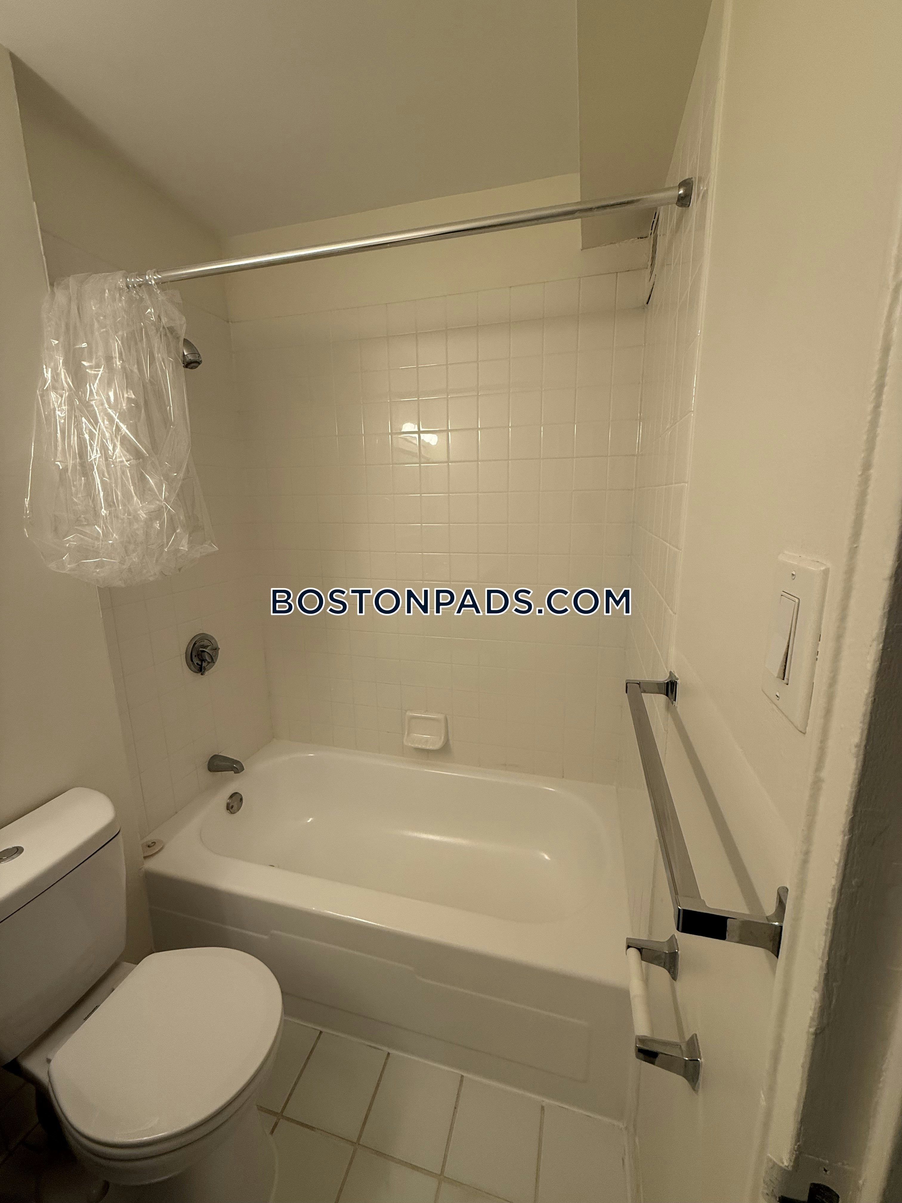 Freeman St. Brookline