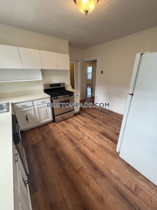 Somerville - $4,400+ /mo