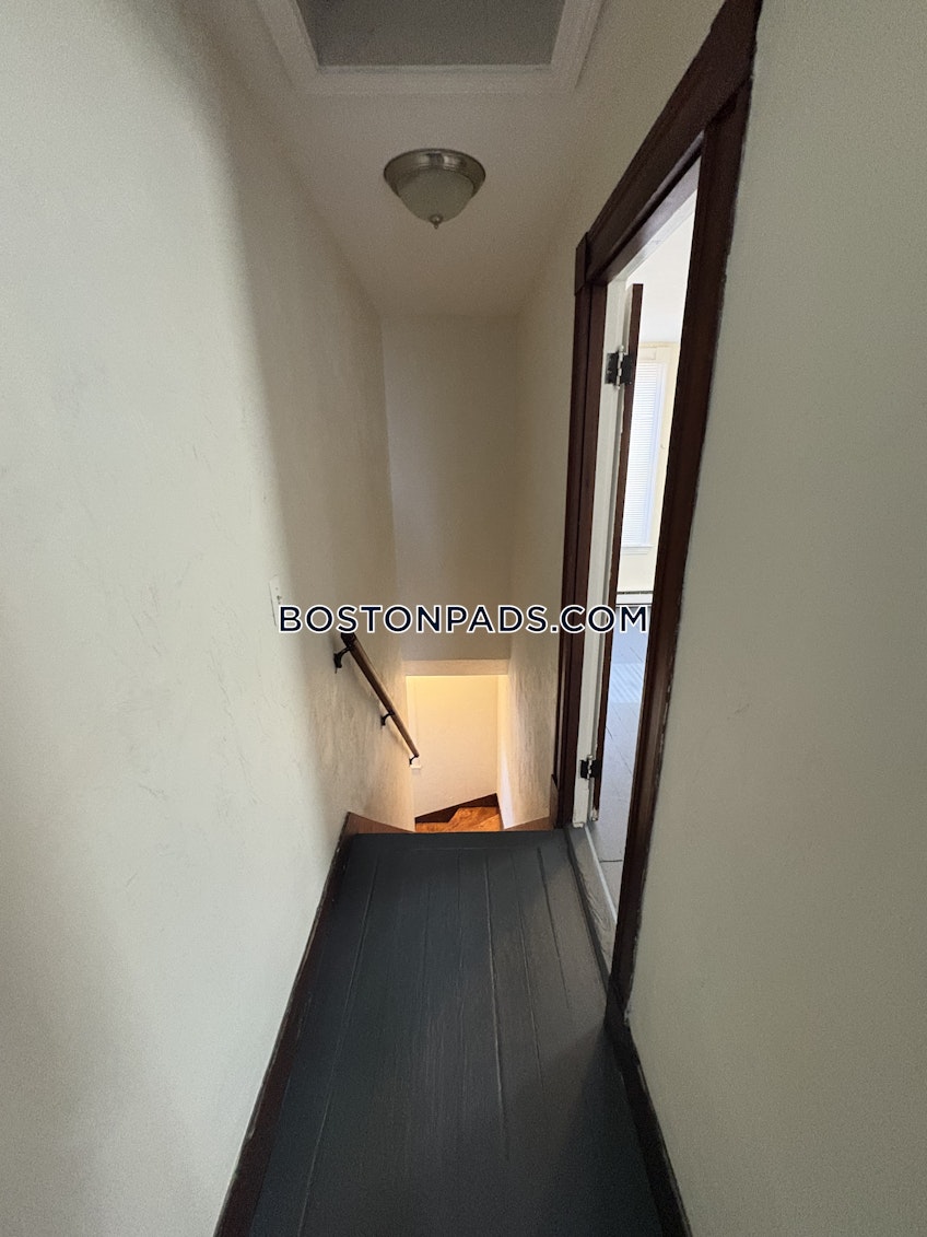 Somerville - $4,400+ /month