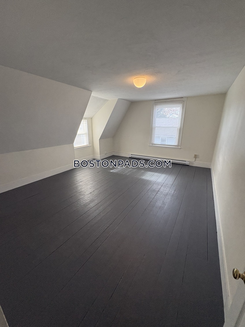 Somerville - $4,400+ /month