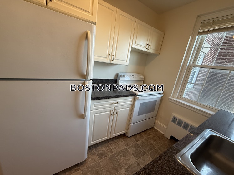 Belmont St., Watertown