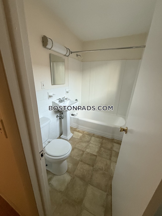Watertown - $2,525+ /mo