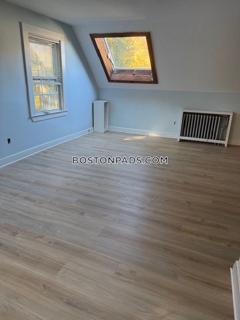 Lowell Ave. Newton photo 17