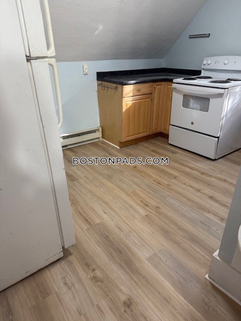 Lowell Ave. Newton photo 16