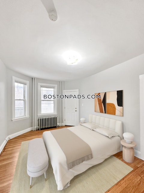 Pond St. Boston photo 8