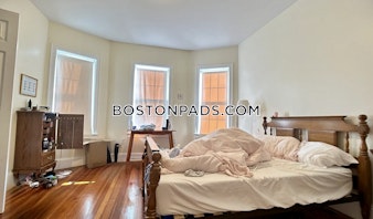 Fisher Ave. Roxbury Crossing