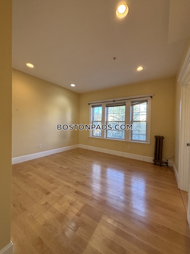 Cambridge - $3,375+ /mo