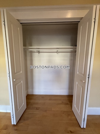 Magazine St. Cambridge