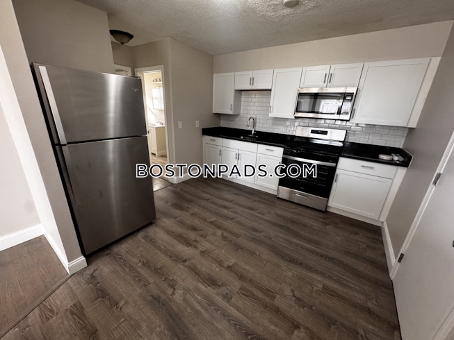 Lowell - $1,950+ /mo